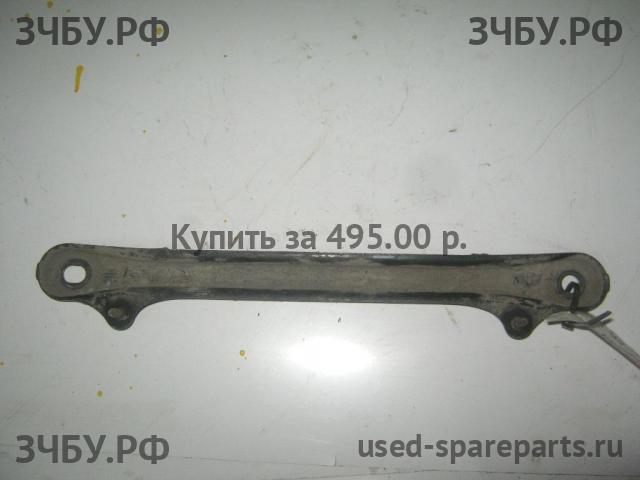 Lexus GS (3) 300/400/430 Рычаг задний левый