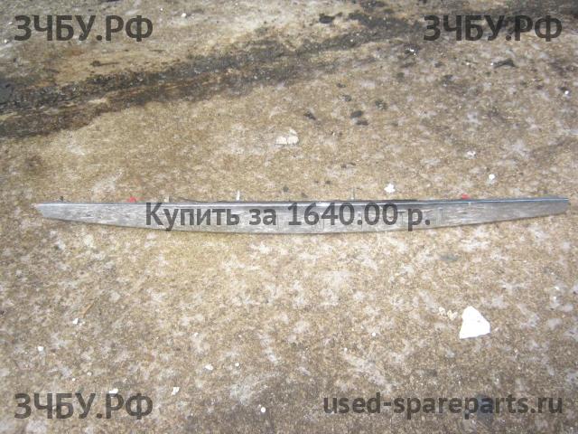 Infiniti FX 35/45 [S50] Накладка на дверь багажника