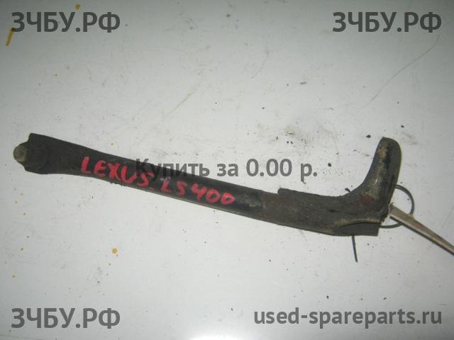 Lexus LS (2) 400 Рычаг передний правый