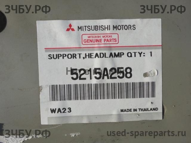 Mitsubishi L200 (4)[KB] Панель передняя (телевизор)
