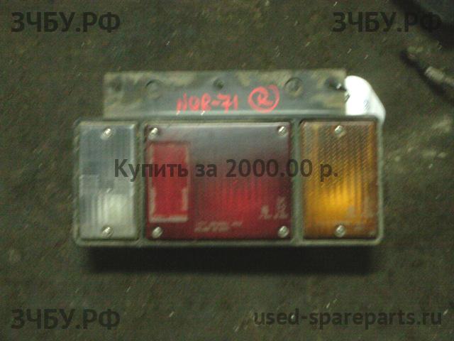 Isuzu NQR 71P Фонарь правый