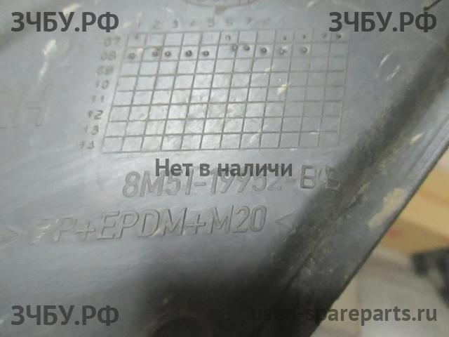 Ford Focus 2 (рестайлинг) Решетка в бампер