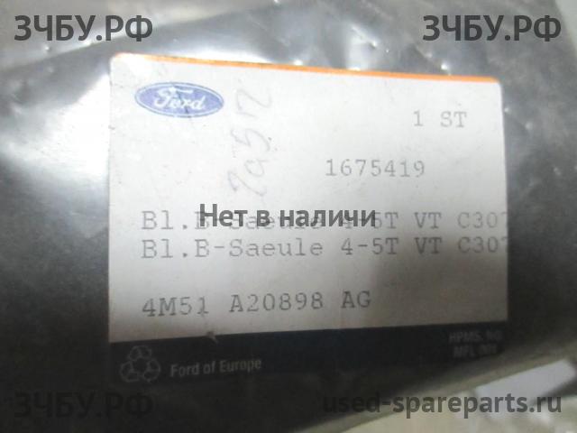 Ford Focus 2 Молдинг двери передней правой