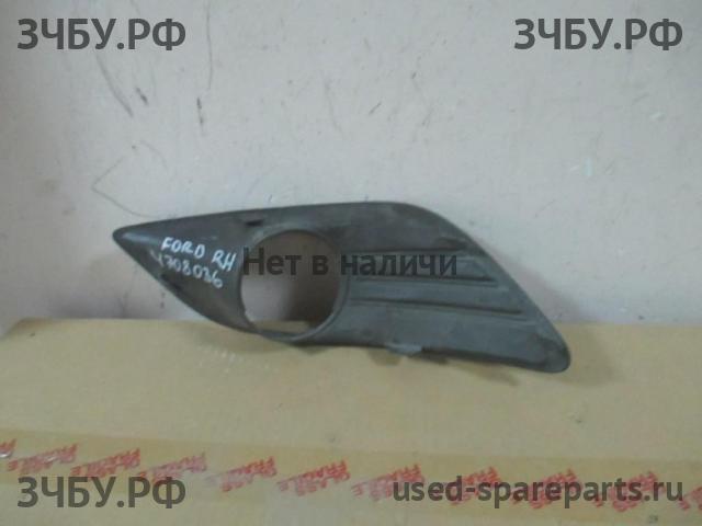 Ford Focus 2 (рестайлинг) Рамка противотуманной фары правой