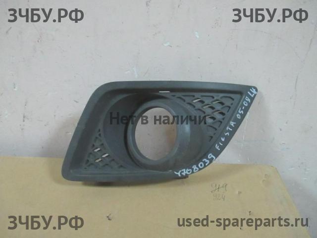 Ford Fiesta 5 Рамка противотуманной фары левой