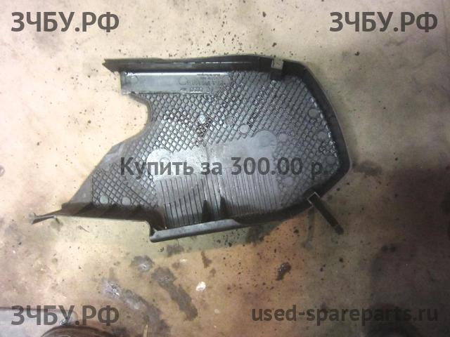 Audi A3 [8L] Кожух ремня ГРМ