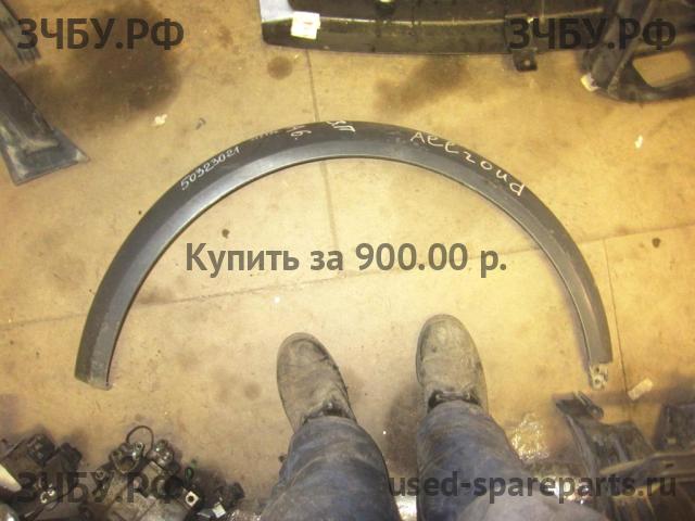 Audi Allroad quattro (1) [4BH C5] Накладка крыла заднего правого