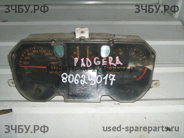 Mitsubishi Pajero/Montero 2 Панель приборов