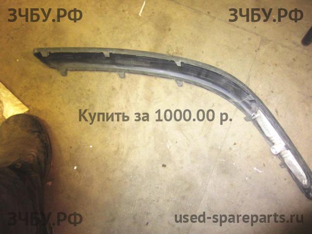 Volvo S40 (2) Накладка переднего бампера