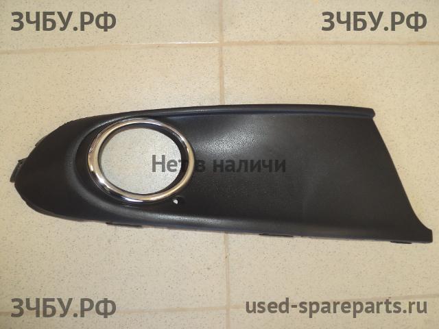 Volkswagen Polo 5 (Sedan) Решетка в бампер