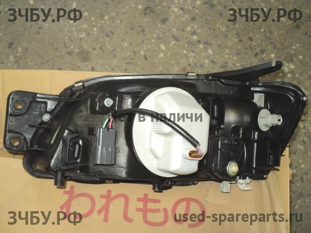 Subaru Legacy 3 (B12) Фара правая