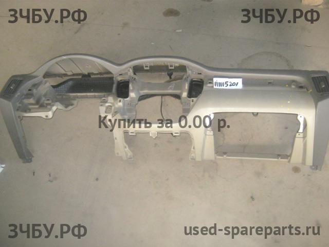 Toyota Highlander 1 Торпедо