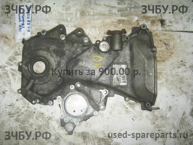 Toyota Corolla (E12) Крышка двигателя передняя