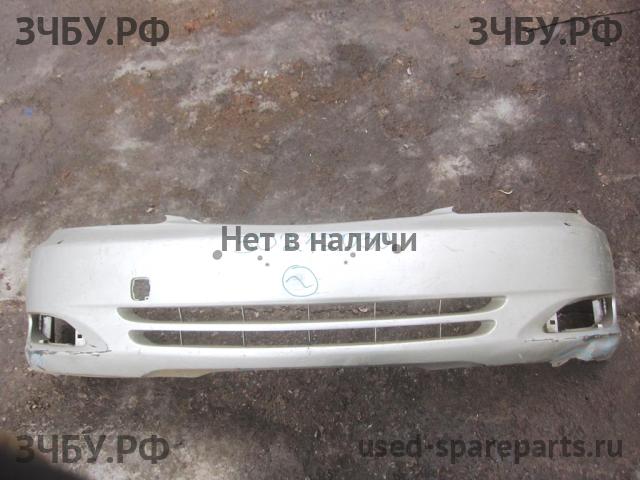 Toyota Camry 5 (V30) Бампер передний