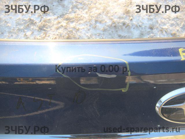Subaru Legacy Outback 4 (B14) Накладка на крышку багажника