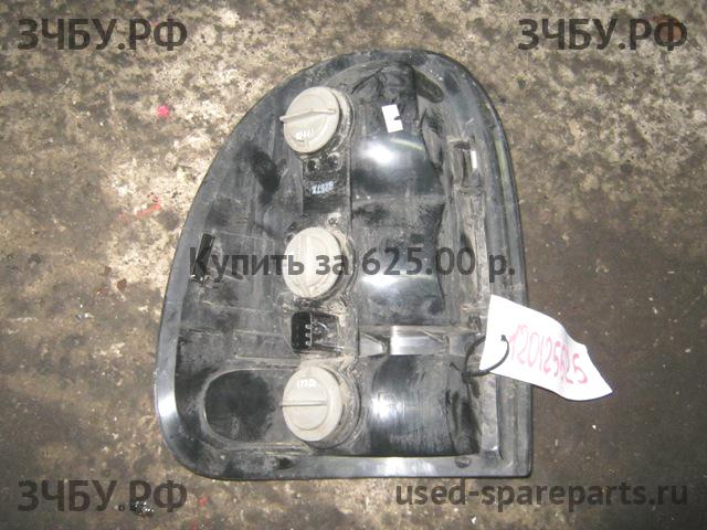 Chrysler Voyager/Caravan 3 Фонарь правый