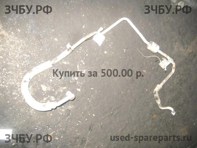 Toyota Avensis 1 Трубка кондиционера
