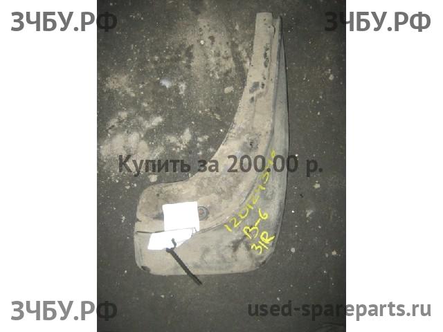 Volkswagen Passat B6 Брызговик задний правый