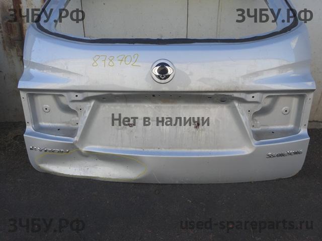 SsangYong Kyron Дверь багажника