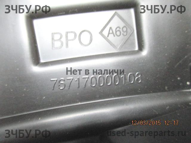 Renault Fluence Кронштейн бампера передний