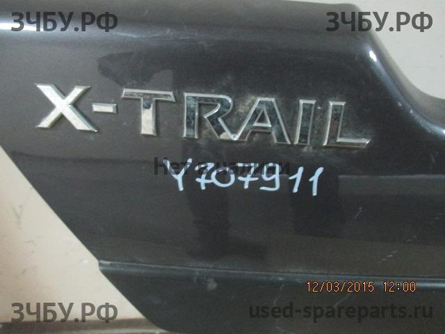Nissan X-Trail 2 (T31) Накладка на дверь багажника