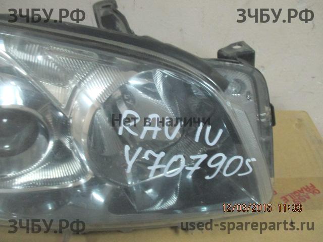 Toyota RAV 4 (3) Фара правая