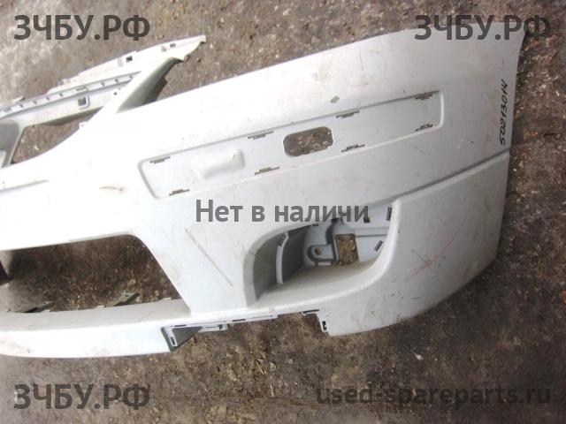 Suzuki Liana Бампер передний