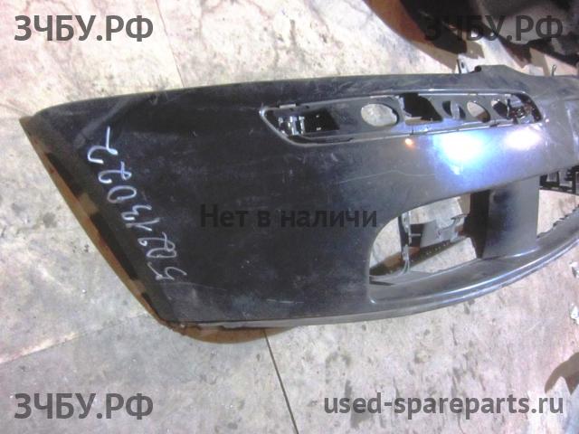 Volkswagen Golf 5 Бампер передний