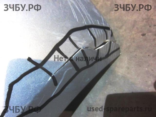 Ford Focus 1 Бампер передний