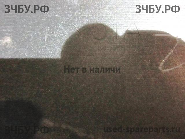 Toyota Corolla (E14 - E15) Бампер передний
