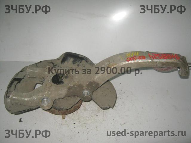 Lexus GS (3) 300/400/430 Кулак поворотный передний правый (со ступицей)