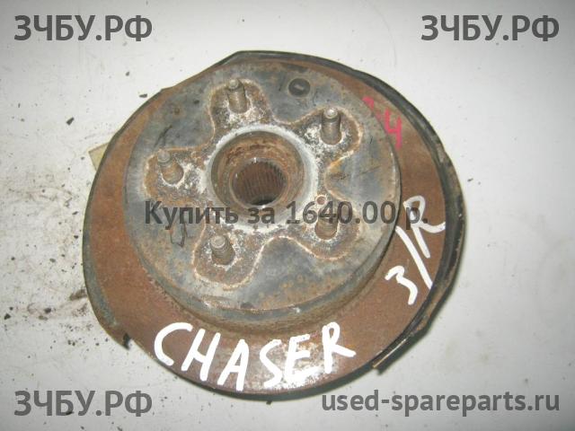 Toyota Chaser 6 (ZX 100) Кулак задний правый