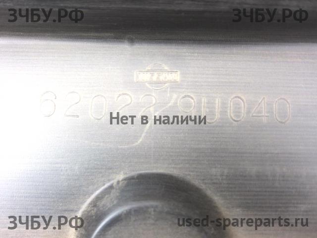 Nissan Note 1 (E11) Бампер передний