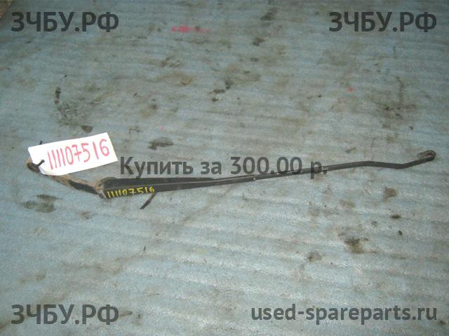 KIA Spectra Поводок стеклоочистителя передний
