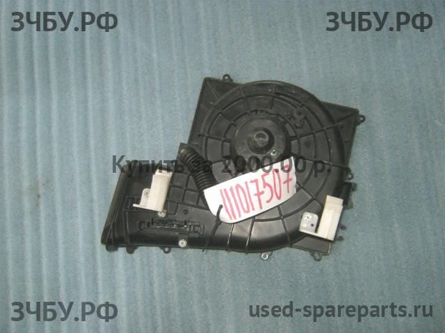 Nissan Almera 16 Моторчик печки