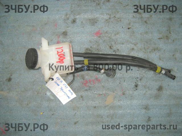 Isuzu NQR 75P Бачок главного тормозного цилиндра