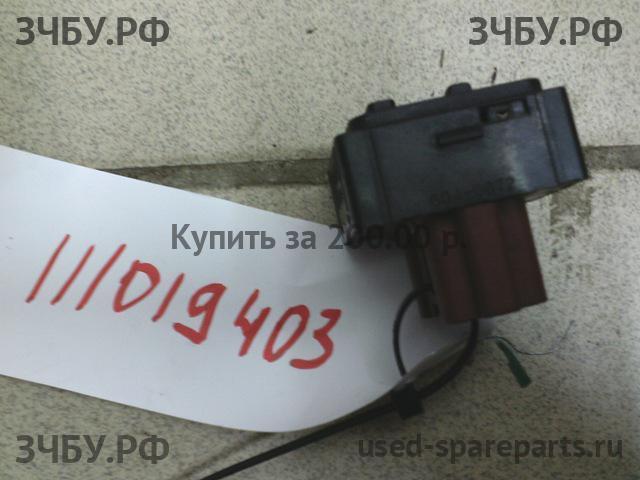 Mitsubishi Lancer 10 [CX/CY] Кнопка регулировки зеркала