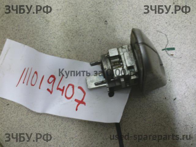 Ford C-MAX 1 Замок двери