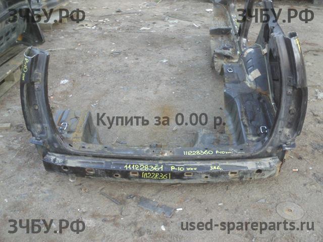 Nissan Primera P10 Панель задняя