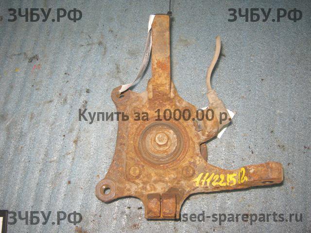 Chrysler Voyager/Caravan 2 Кулак поворотный передний правый (со ступицей)