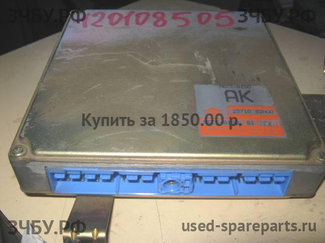 Nissan Primera P10 Блок управления двигателем