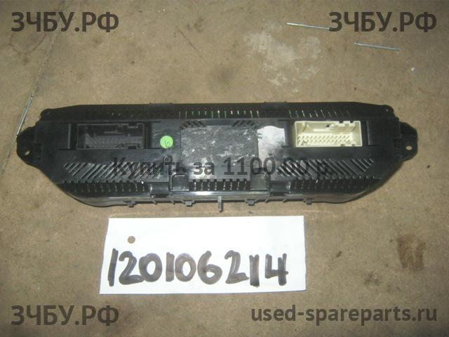 Ford Focus 2 (рестайлинг) Блок управления климатической установкой