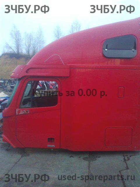 Freightliner FLC-120 Century Кабина