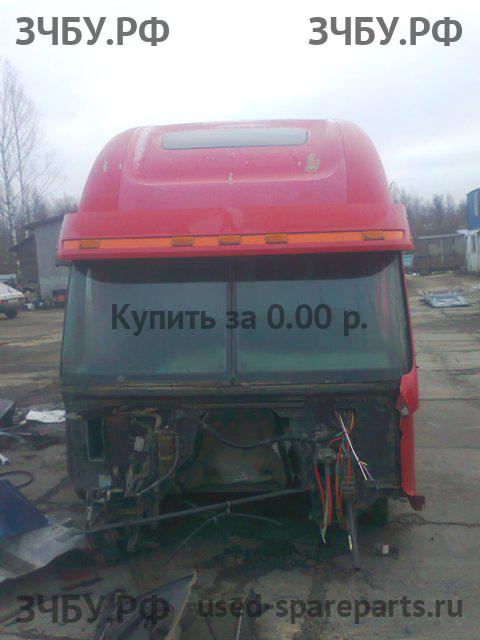 Freightliner FLC-120 Century Кабина