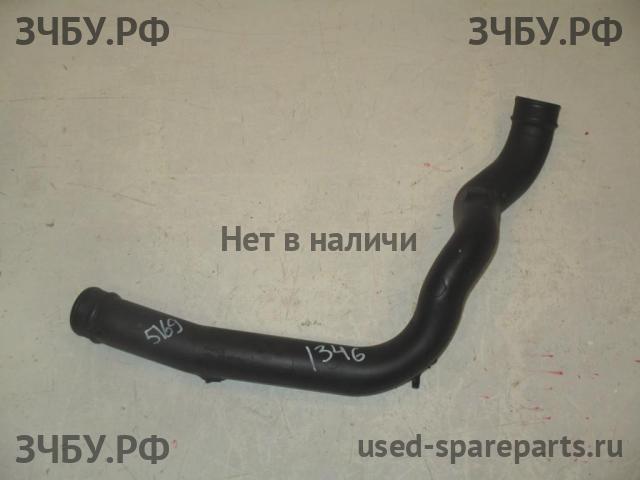 Volvo XC-90 (1) Патрубок воздушного фильтра