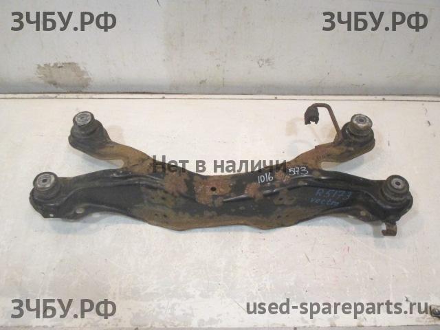 Opel Vectra B Балка задняя поперечная