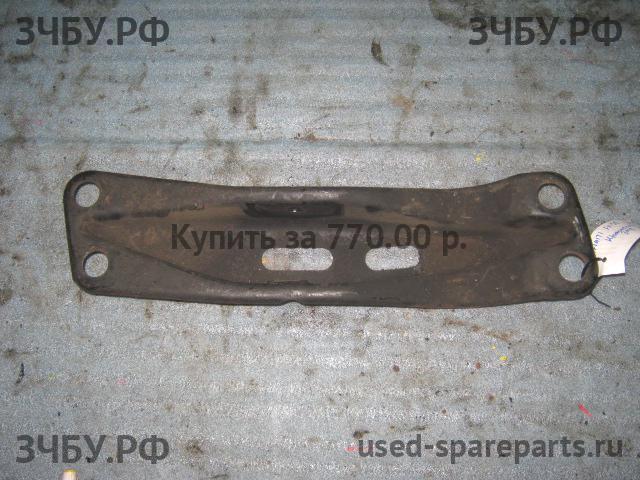 Infiniti FX 35/45 [S50] Опора редуктора