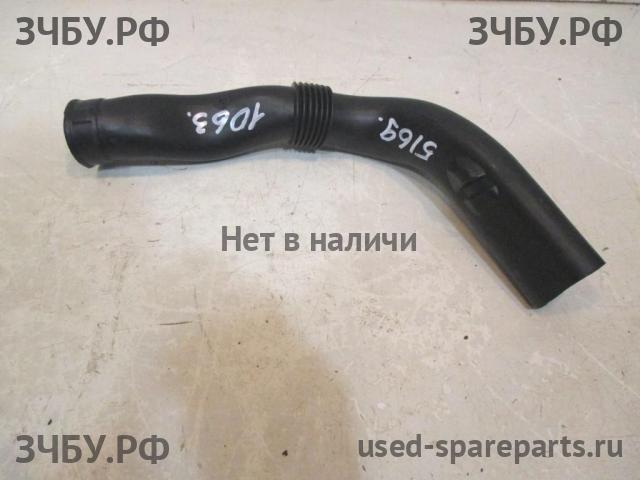 Volvo XC-90 (1) Воздухозаборник