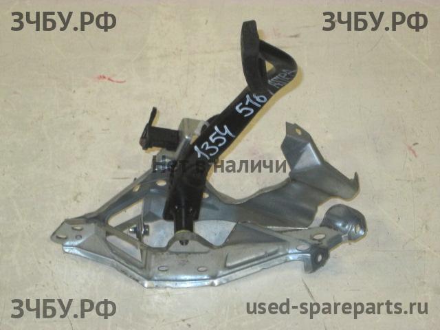 Opel Astra H Педаль тормоза