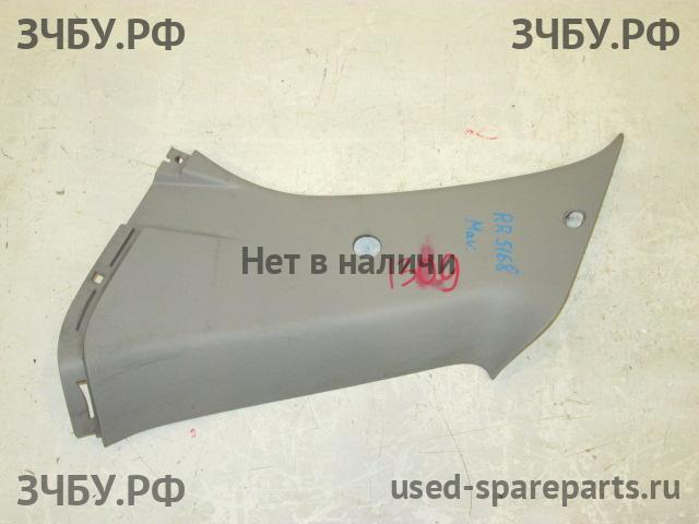 Ford Maverick 2 Обшивка багажника боковая правая